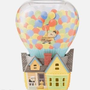 NIB Original Scentsy Disney Pixar UP Full Size House and Balloons Warmer